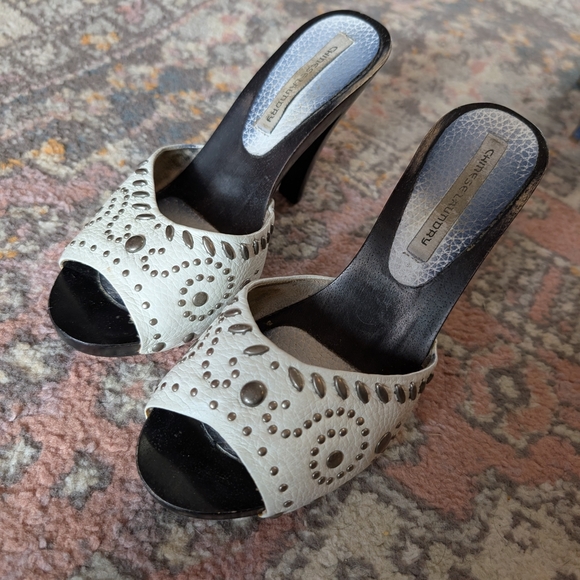 Chinese Laundry Studded Cream and Black Heels - Picture 5 of 8